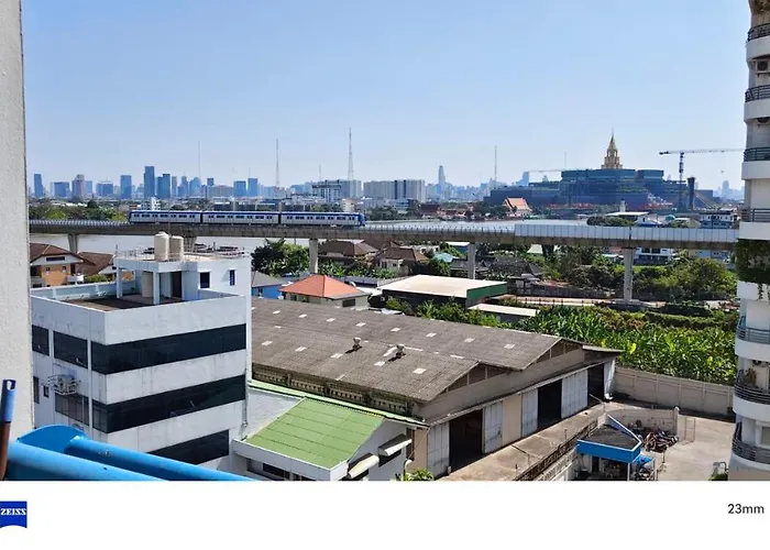 公寓 Mansion Phram6 B 曼谷
